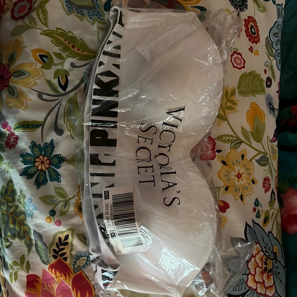 COPY - Pink, NWT, strapless bra, L, black & white